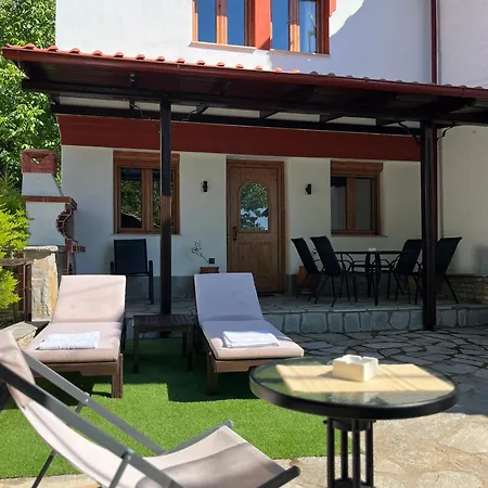 Villa Del Vino Mikros Prinos Exterior photo